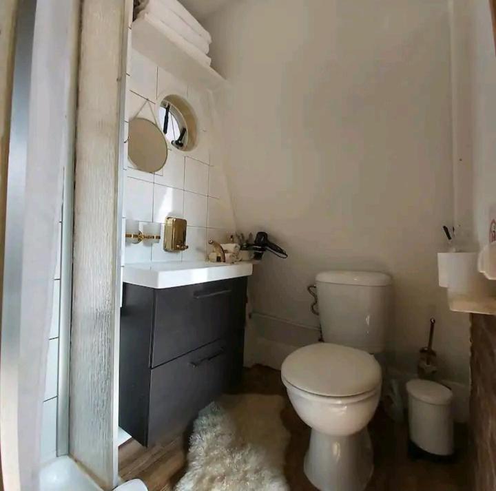 Tiny House In The City Praga Exterior foto